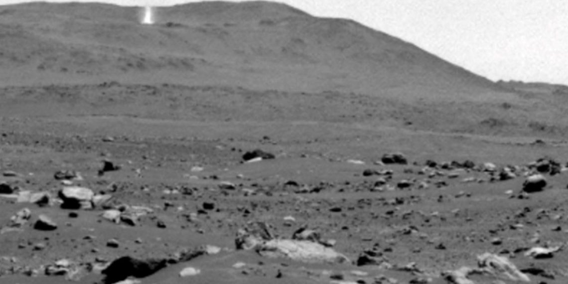 Perseverance, Mars topraklarındaki toz şeytanını görüntüledi