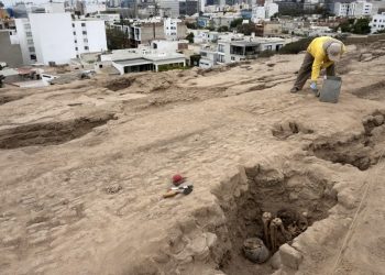 Peru’da doğal gaz çizgisi çalışmaları esnasında 8 mumya bulundu