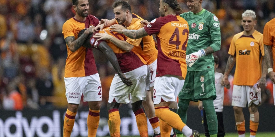 Şampiyonlar Ligi | Galatasaray Manchester United deplasmanında