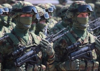 Sırbistan, Kosova sonundan askerlerini çekmeye başladı