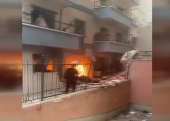 SON DAKİKA HABERİ: Ankara’da 6 katlı binada doğalgaz patlaması: 1 kişi hayatını kaybetti