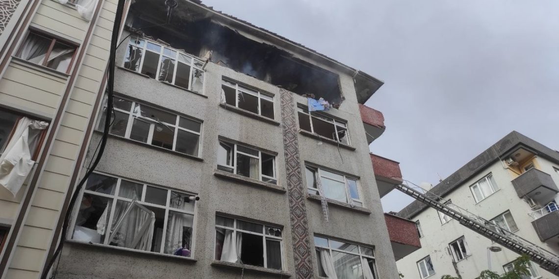 SON DAKİKA HABERİ: Şirinevler’de patlama: Can kaybı 3’e yükseldi