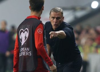 Stefan Kuntz kararı için gözler TFF’de