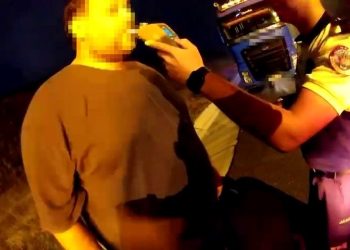 Trafik jandarmasından sürücüye ‘TikTok’ cezası