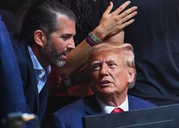 Trump’ın oğlunun hesabı hacklendi: Babam öldü, lider adayı benim