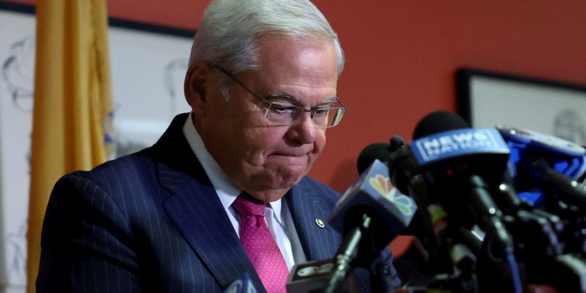 Türkiye zıddı senatöre dava | Bob Menendez: Adımın paka çıkacağına inanıyorum