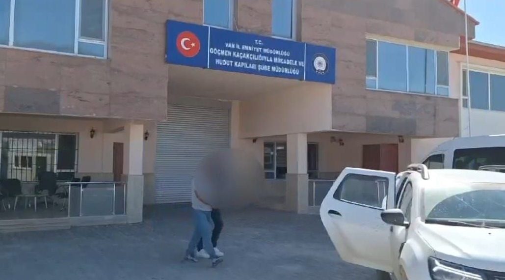 Van’da göçmen kaçakçılığı operasyonu