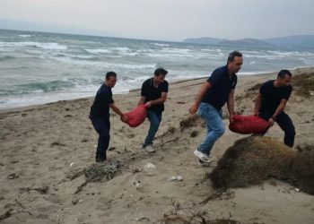 Yasak alanda 5,5 ton kum şırlanı ele geçirildi