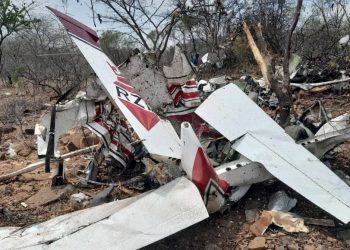 Zimbabve’de uçak kazası: 6 meyyit