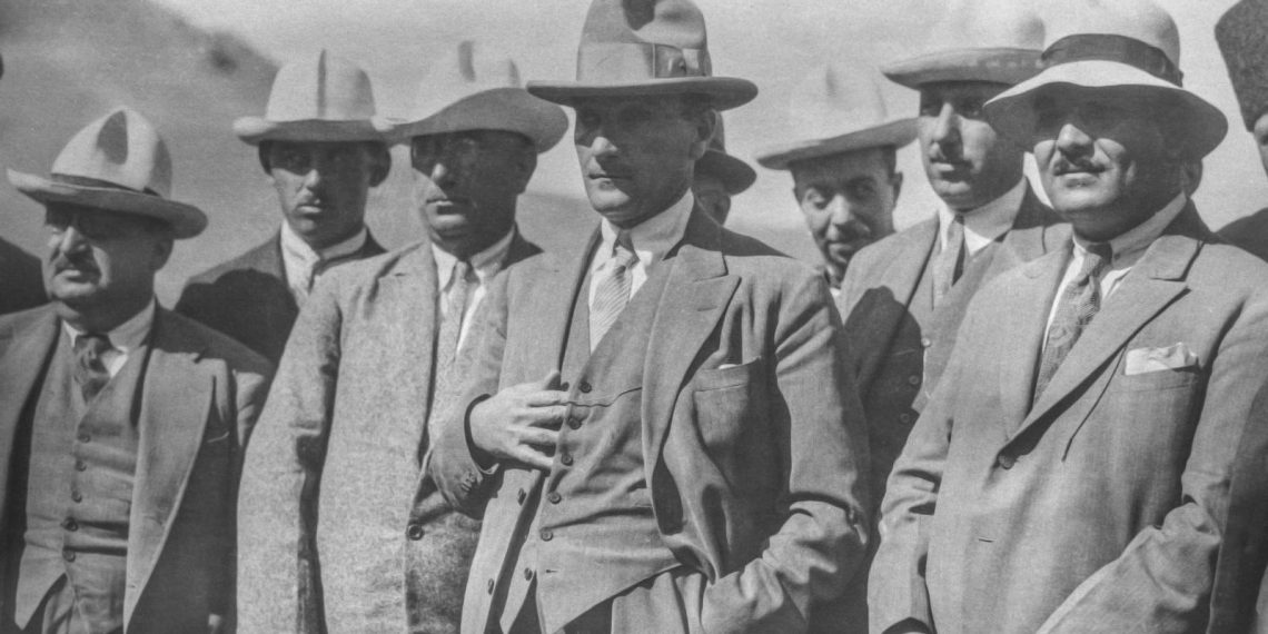 10 Kasım resmi tatil mi, hangi güne denk geliyor?