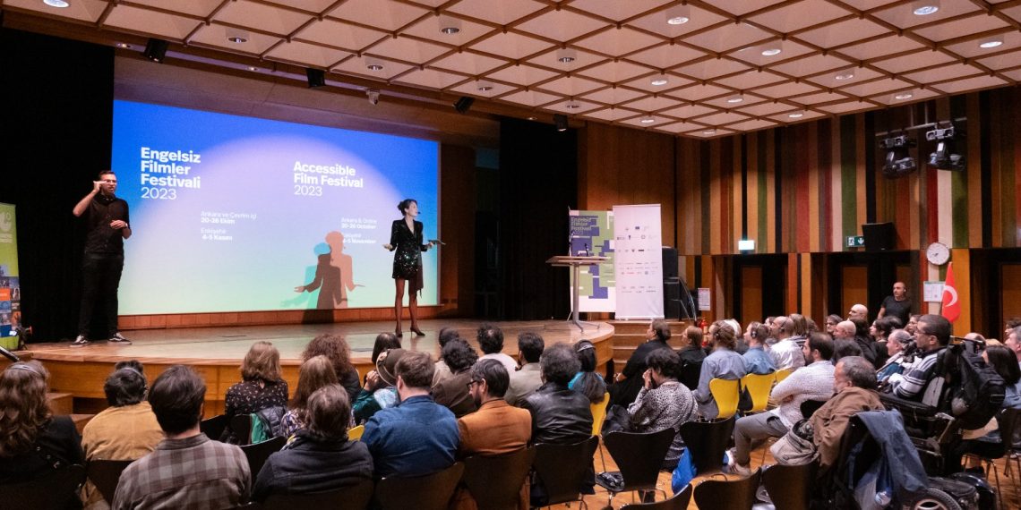 11. Manisiz Sinemalar Şenliği’nde mükafatlar sahiplerini buldu
