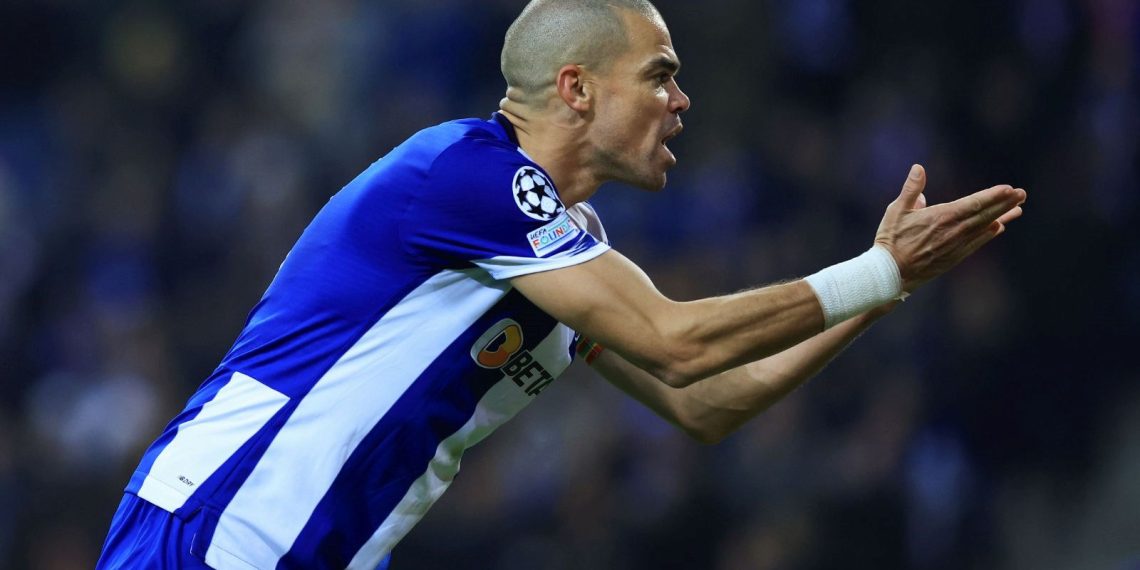 63 yıllık rekoru kıran Pepe Şampiyonlar Ligi’nde tarihe geçti