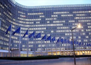 AB Komisyonu raporu: Türkiye ile temel görüş ayrılıklarını gidermeye yönelik çabalar devam etmelidir