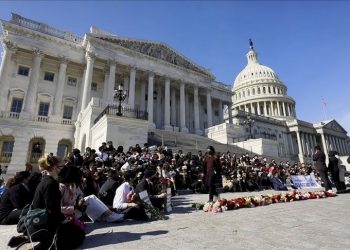 ABD’de Kongre çalışanları, Gazze’de ateşkes davetiyle protesto düzenledi