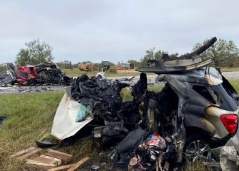 ABD’de polisten kaçan araba kaza yaptı: 8 meyyit