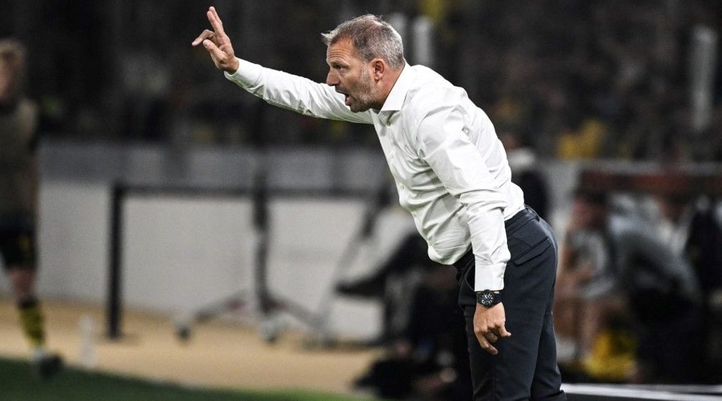 Ajax’ta fatura teknik yönetici Maurice Steijn’e kesildi