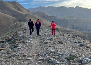 Antalya’da Litvanyalı dağcı uçurumdan düşüp öldü
