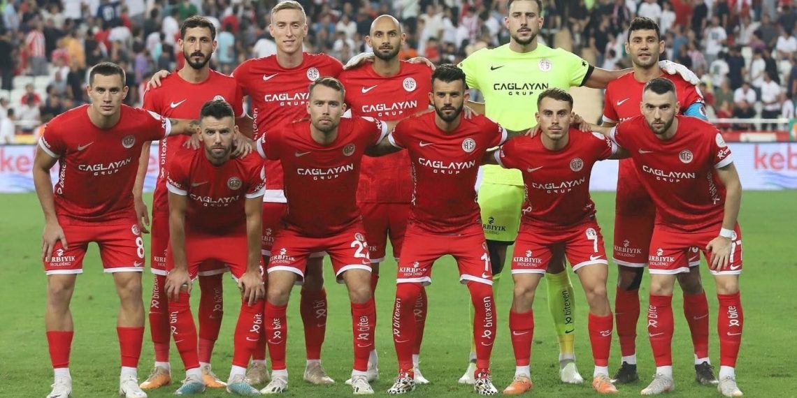 Antalyaspor’da Safouri ve Jehezkel krizi: Filistin için hürmet duruşunu reddettiler