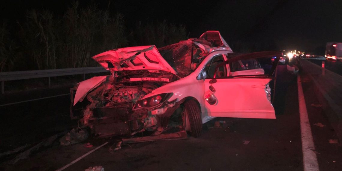 Aydın’da TIR’la çarpışan arabanın şoförü öldü