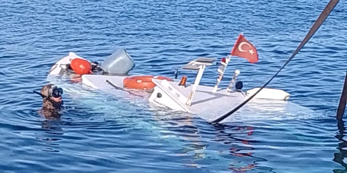 Bandırma’da lodos tekneleri batırdı