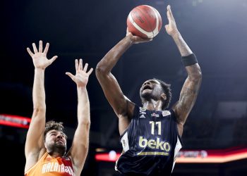 Basketbol Muhteşem Ligi: Potada derbi Fenerbahçe’nin
