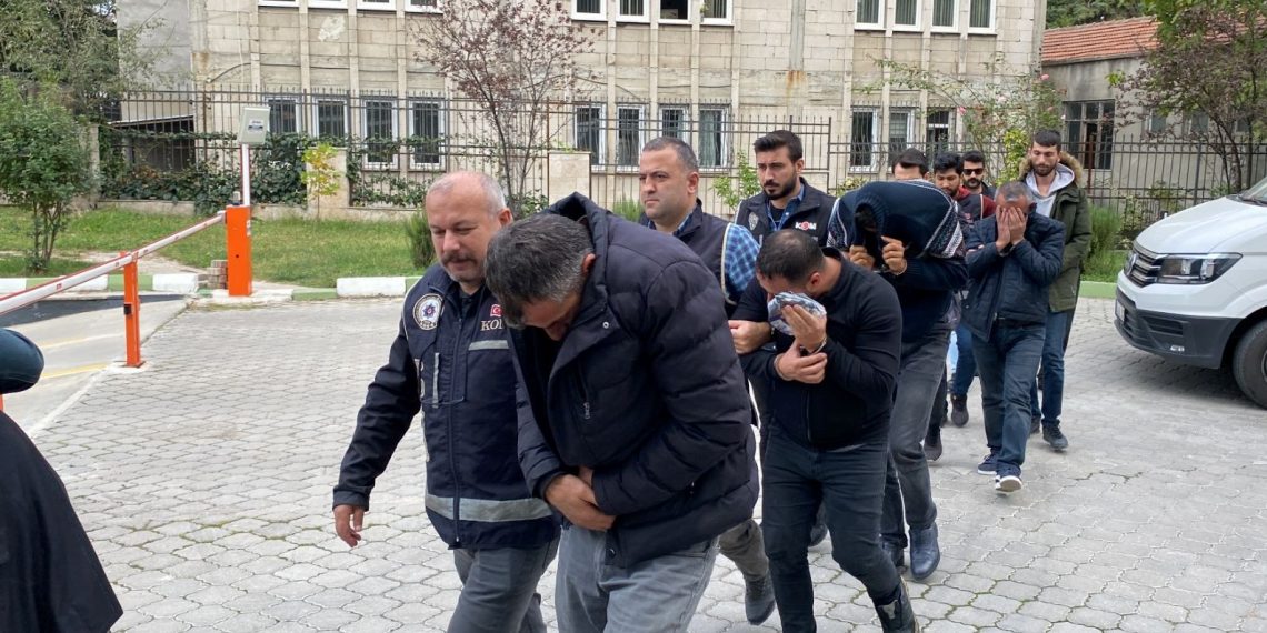 Belediye tesisinden 25 ton materyal çalındı (9 kişi gözaltında)