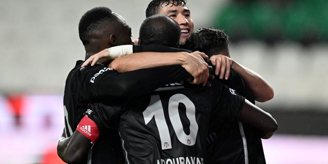 Beşiktaş, UEFA Konferans Ligi’nde birinci galibiyetin peşinde: Olası 11