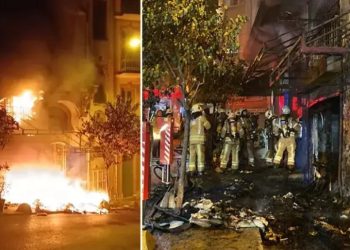 Beyoğlu’nda Tarihi Gueive Han’da yangın