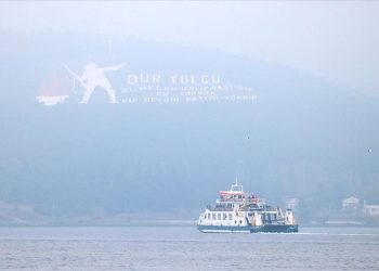 Çanakkale Boğazı gemi geçişlerine kapatıldı