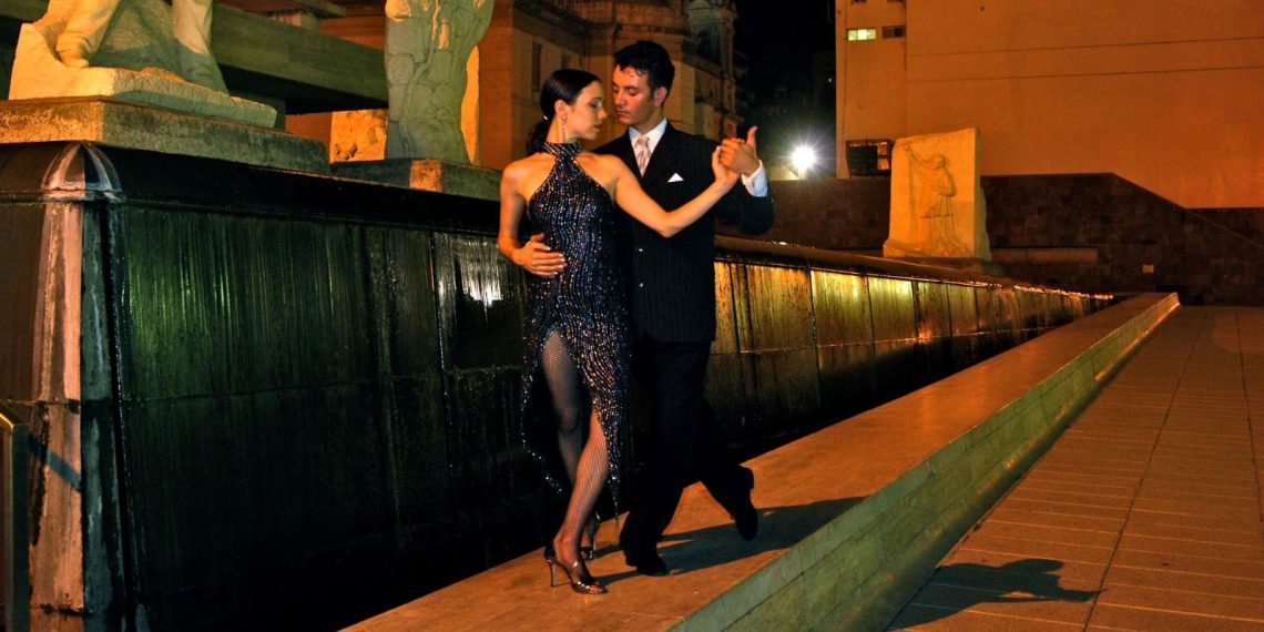 Cemal Reşit Rey’de tango akşamı