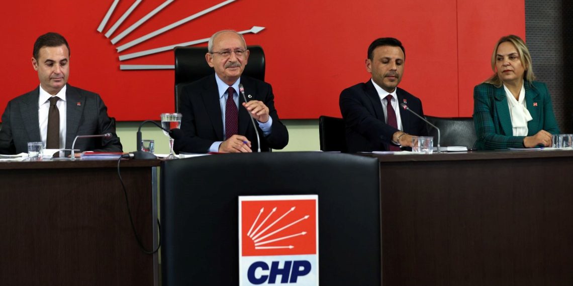 CHP Genel Lideri Kılıçdaroğlu, CHP İstanbul Vilayet Lideri Çelik’i kabul etti