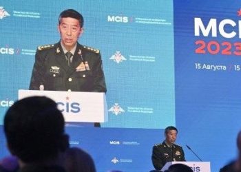 Çin’de haftalardır ortalıkta gözükmeyen savunma bakanı misyondan alındı