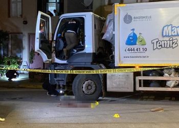 Çöp kamyonundan indirip bacaklarından vurdu