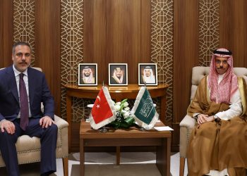 Dışişleri Bakanı Fidan’dan Cidde’de diplomatik temaslar