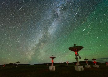 Dünya’ya 8 milyar yılda gelen radyo dalgaları tespit edildi