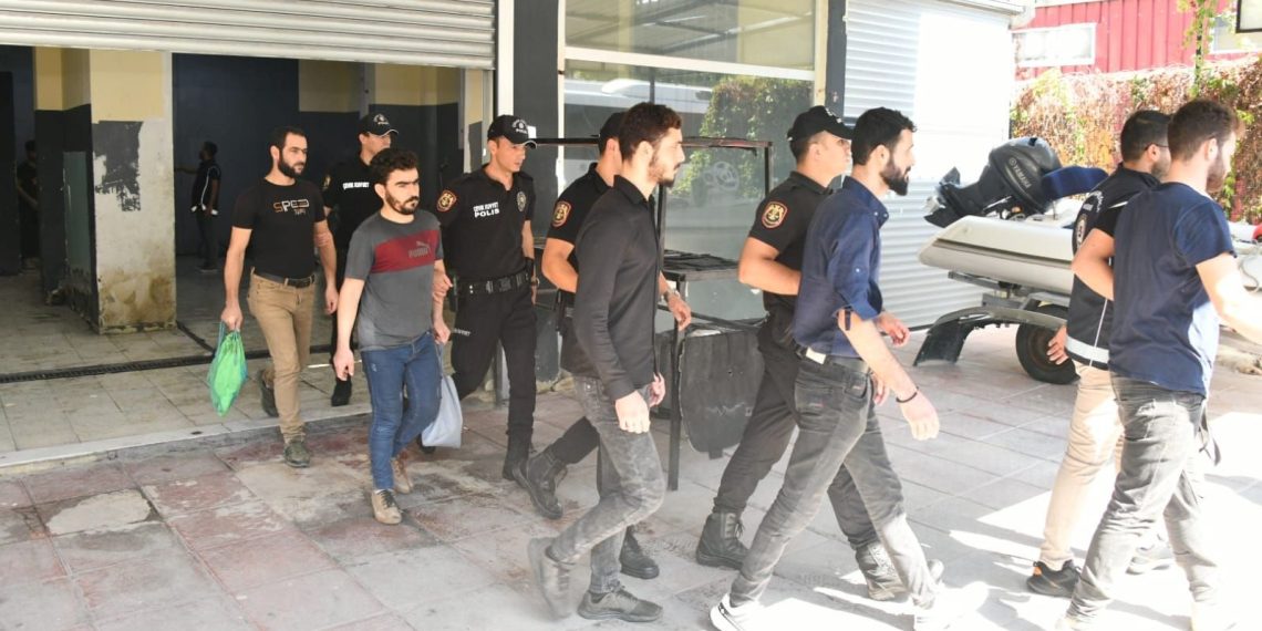 Edirne’de 40 sistemsiz göçmen yakalandı