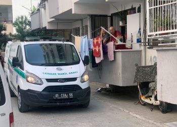 Emekli astsubay, tartıştığı eşini öldürdü