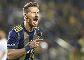 Fenerbahçe’den Serdar Aziz açıklaması