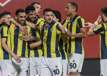 Fenerbahçe’nin kamp takımı açıklandı: 6 eksikle Ludogorets deplasmanı