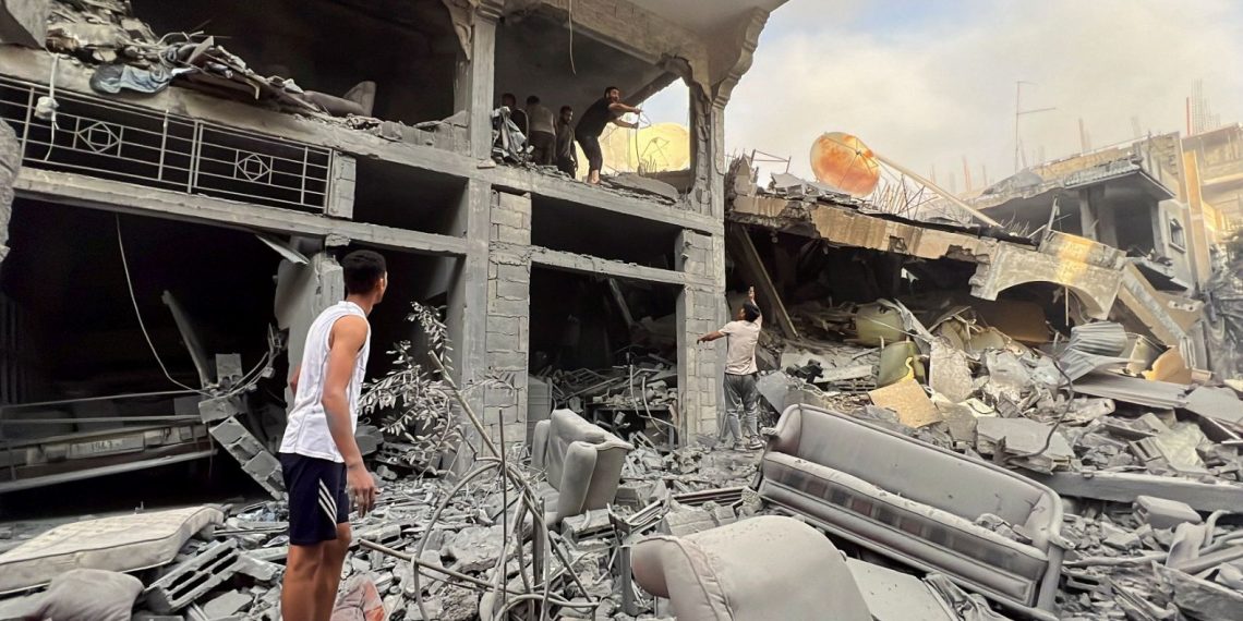 Gazze’de büsbütün yıkılan konut sayısı 32 bin oldu