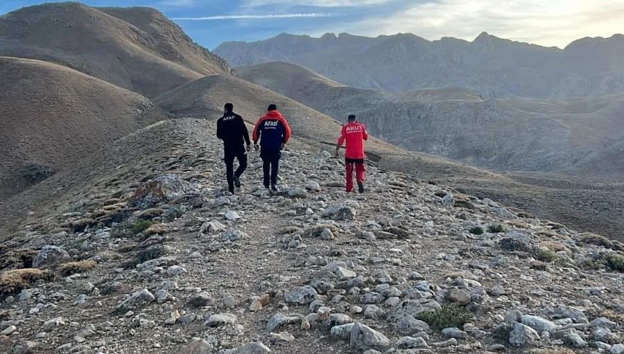 Geyik Dağı’na tırmanan Litvanyalı dağcı uçurumdan düştü