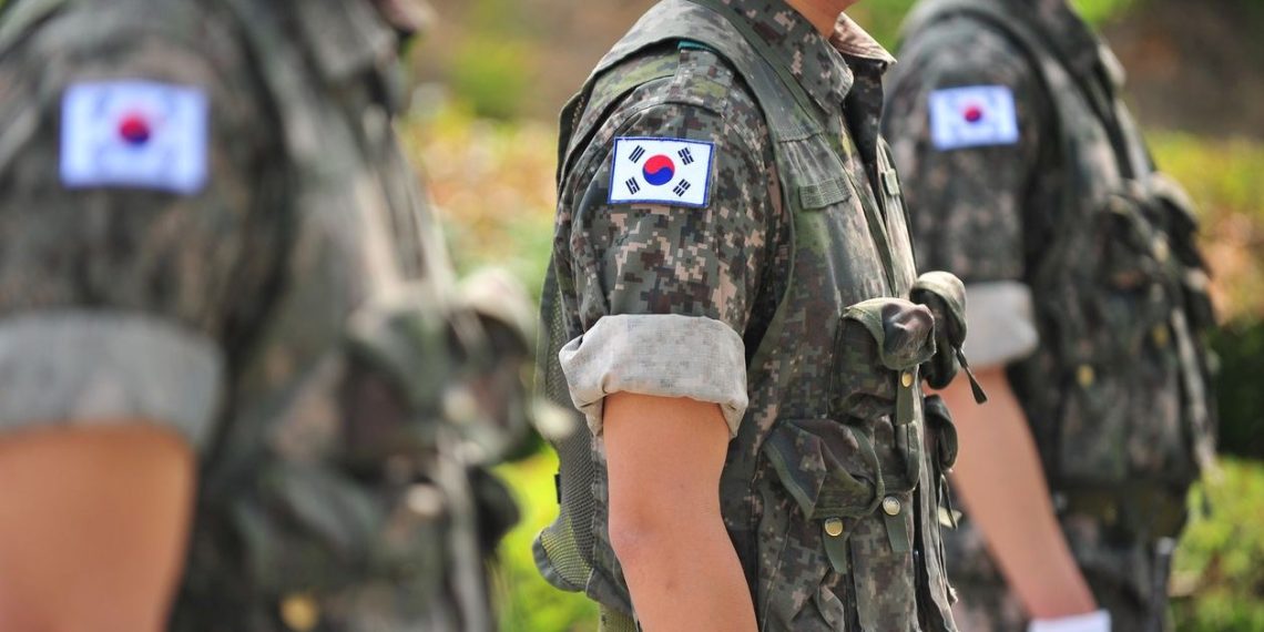 Güney Kore’de Anayasa Mahkemesi, orduda eş cinsel bağlantıyı yasaklayan kanunu onayladı