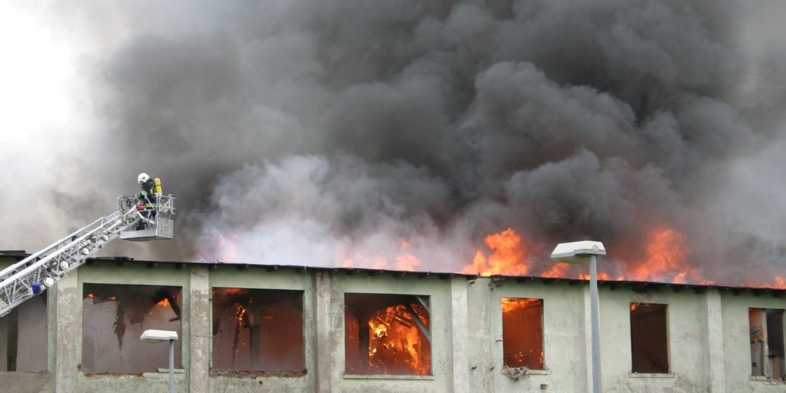 İran’da rehabilitasyon merkezinde yangın: 32 meyyit