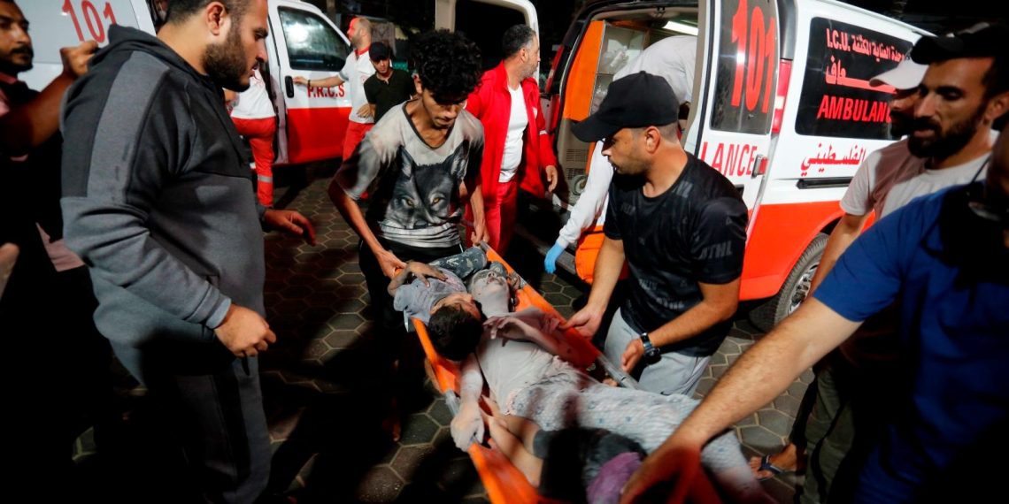 İsrail’den mülteci kampına hücum: Çok sayıda meyyit ve yaralı var