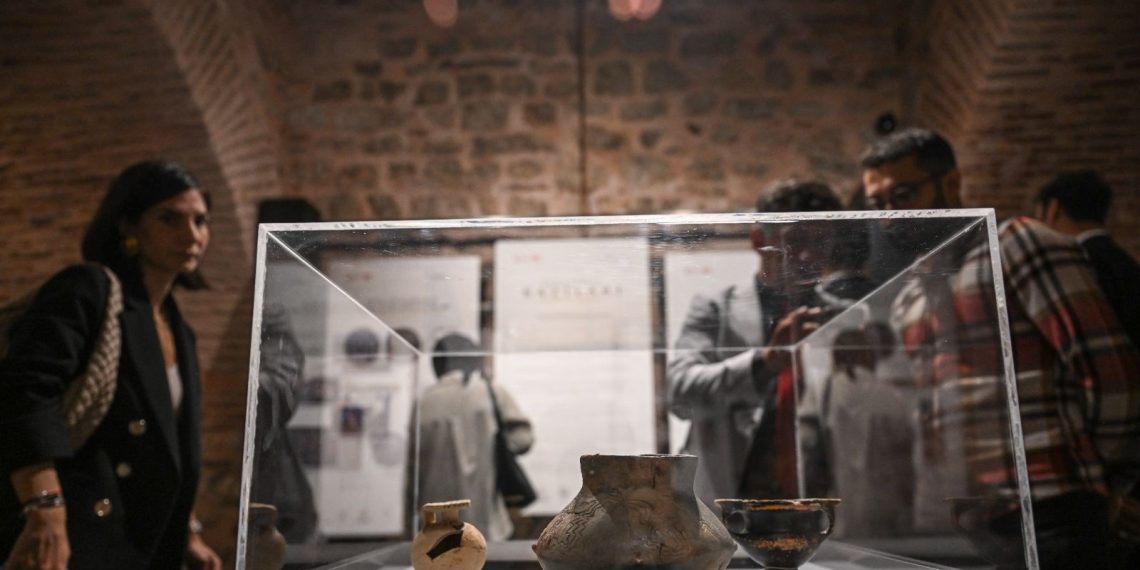 İstanbul Hafriyatları standı açıldı