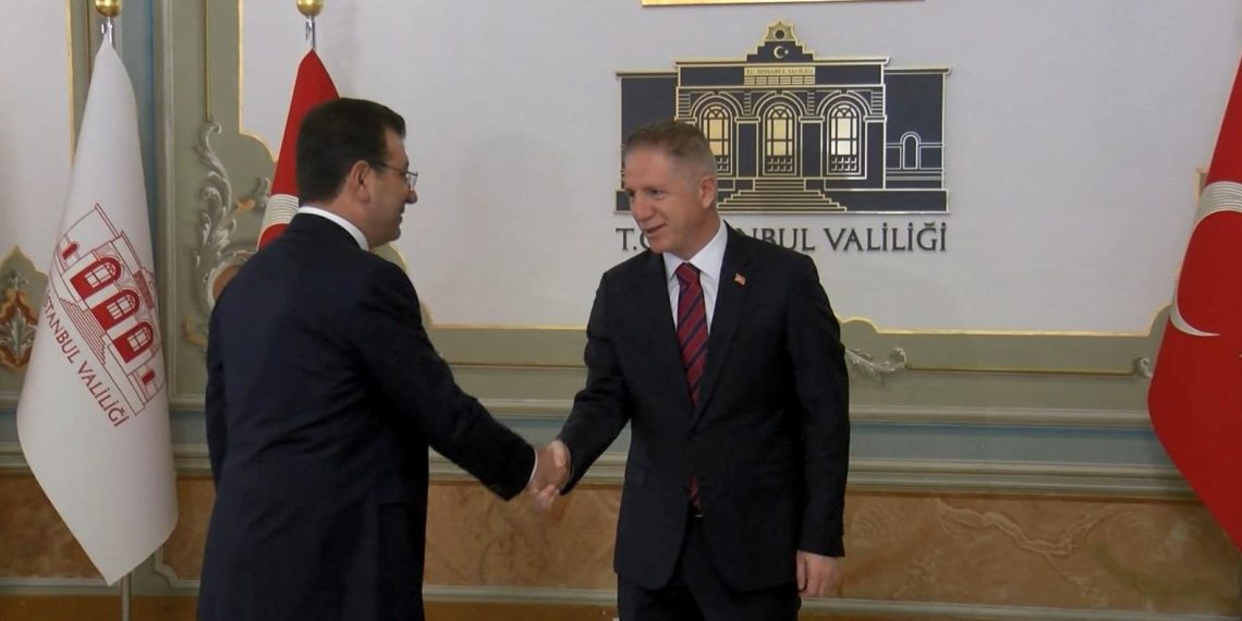 İstanbul Valiliği’nde 100. yıl kabul merasimi