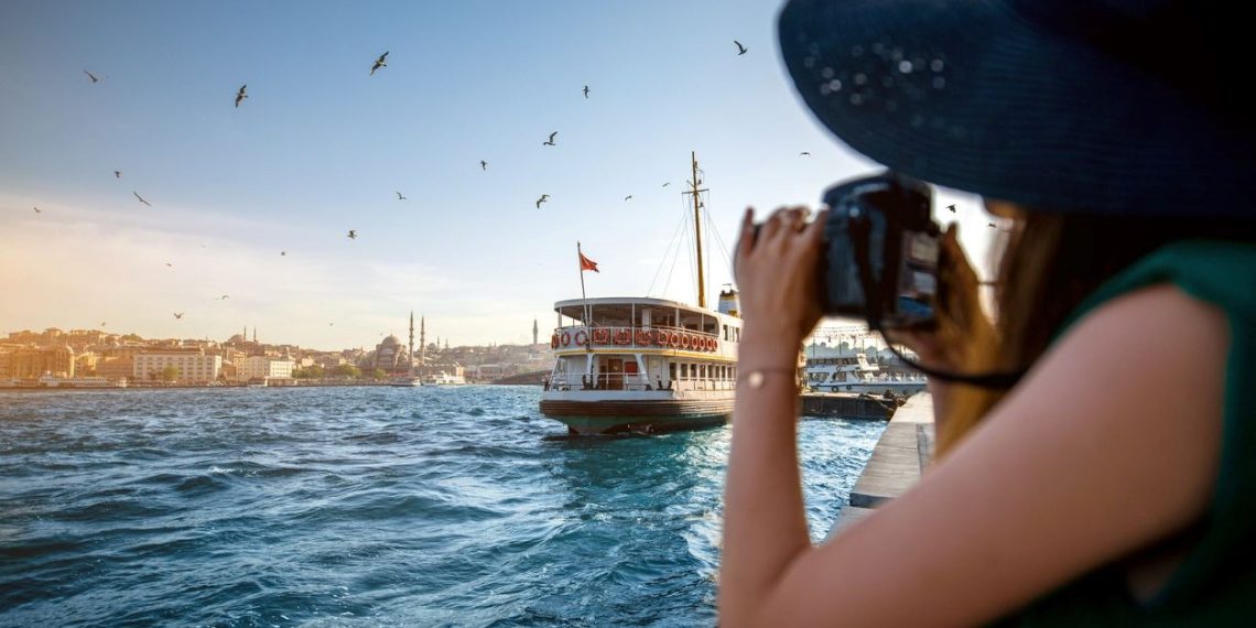 İstanbul’da aksine göç sürüyor