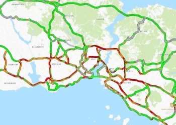 İstanbul’da iş çıkışı trafik yoğunluğu