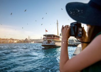 İstanbul’da zıddı göç sürüyor