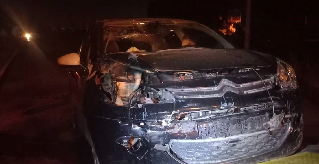 İzmir’de araba ile traktör çarpıştı: 4 yaralı